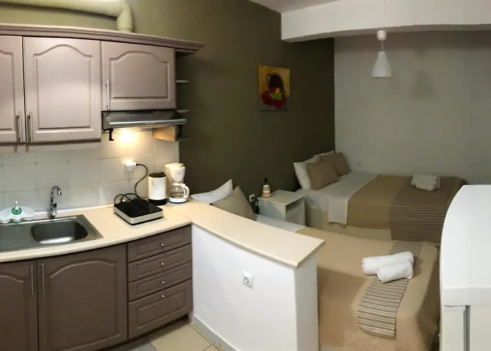 דירה Aitherial Summer House *