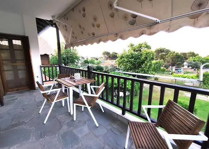 Aitherial Summer House شقة فوروفورو